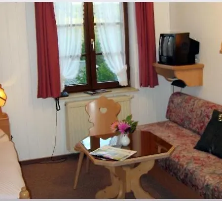 Gasthof-Pension Rotes Haus-2